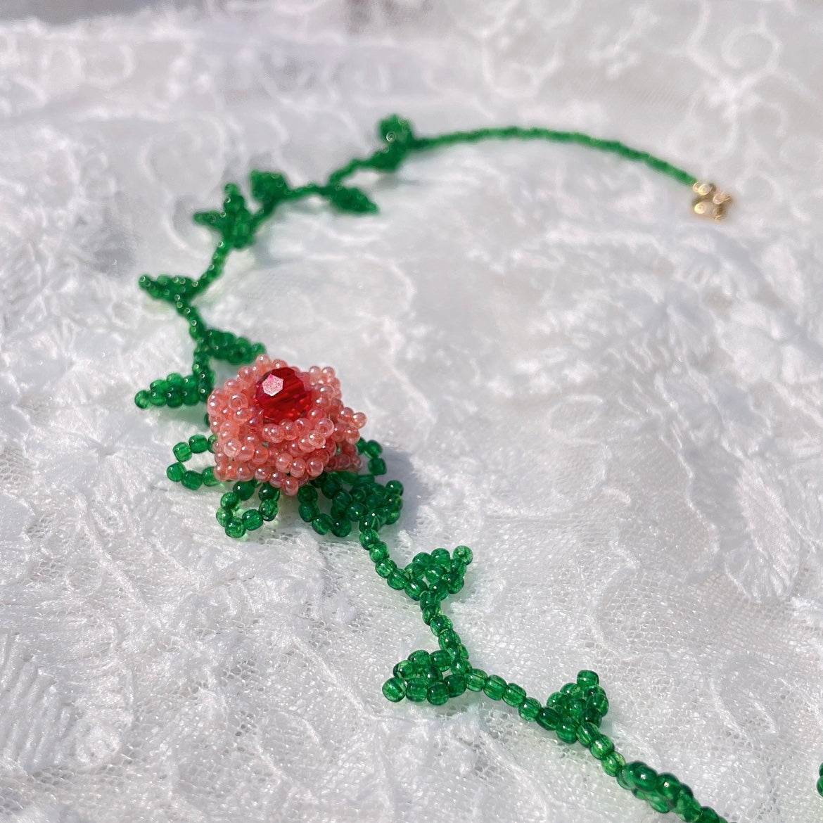 The Little Prince's Rose-Gentle Rose Original Handmade Handmade Beaded Beaded Pearl Necklace Fairy Temperament Necklace