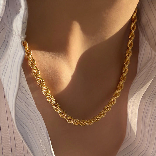 Twist chain necklace, high-end forest style non-fading clavicle chain necklace