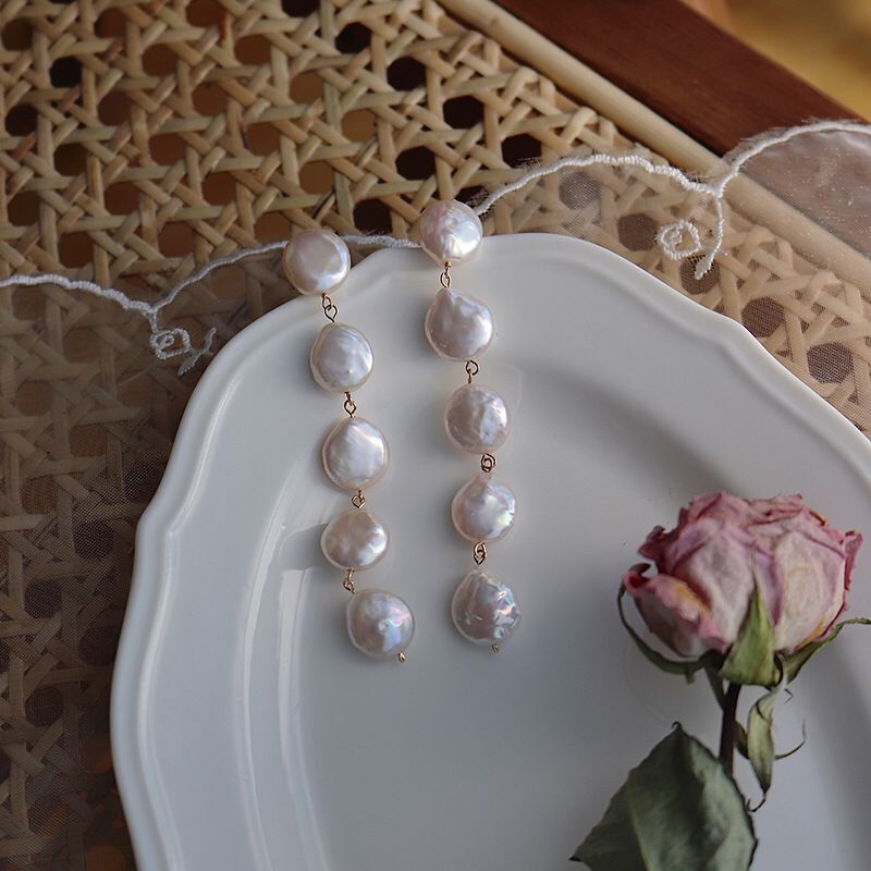 Baroque big pearl earrings, retro Hepburn, new style, sterling silver summer earrings, all-match earrings