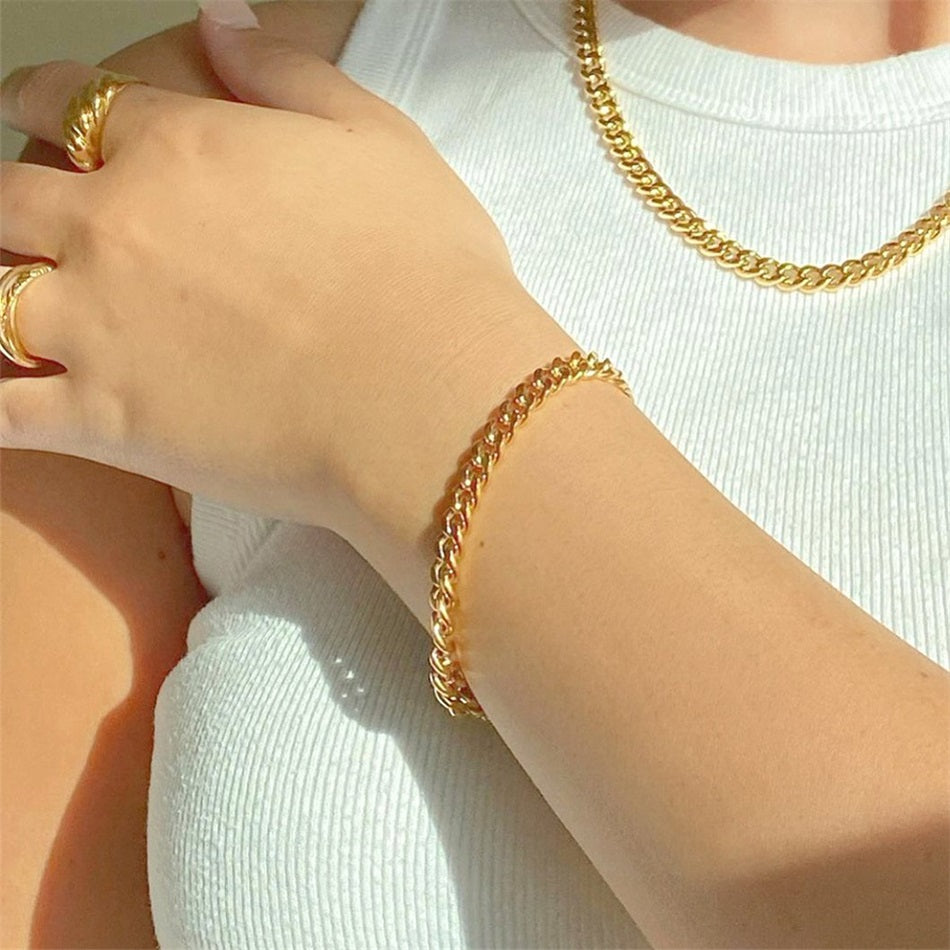 Fashion accessories bracelet ins female Cuban chain bracelet gold-plated bracelet