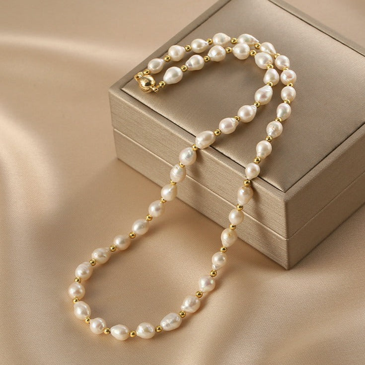 Natural Pearl Necklace Temperament Personality Irregular Baroque Pearl Clavicle Chain Fashion Versatile Absorbing Iron Buckle Necklace